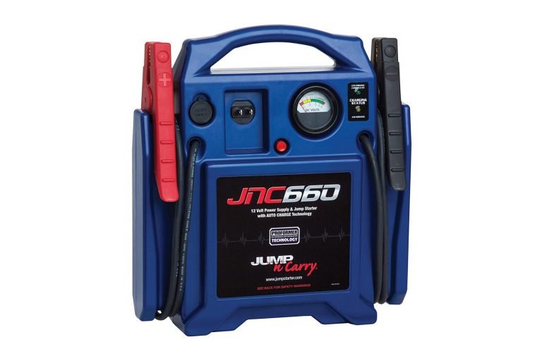 Clore Automotive Jump-N-Carry JNC770B 12 Volt Jump Starter
